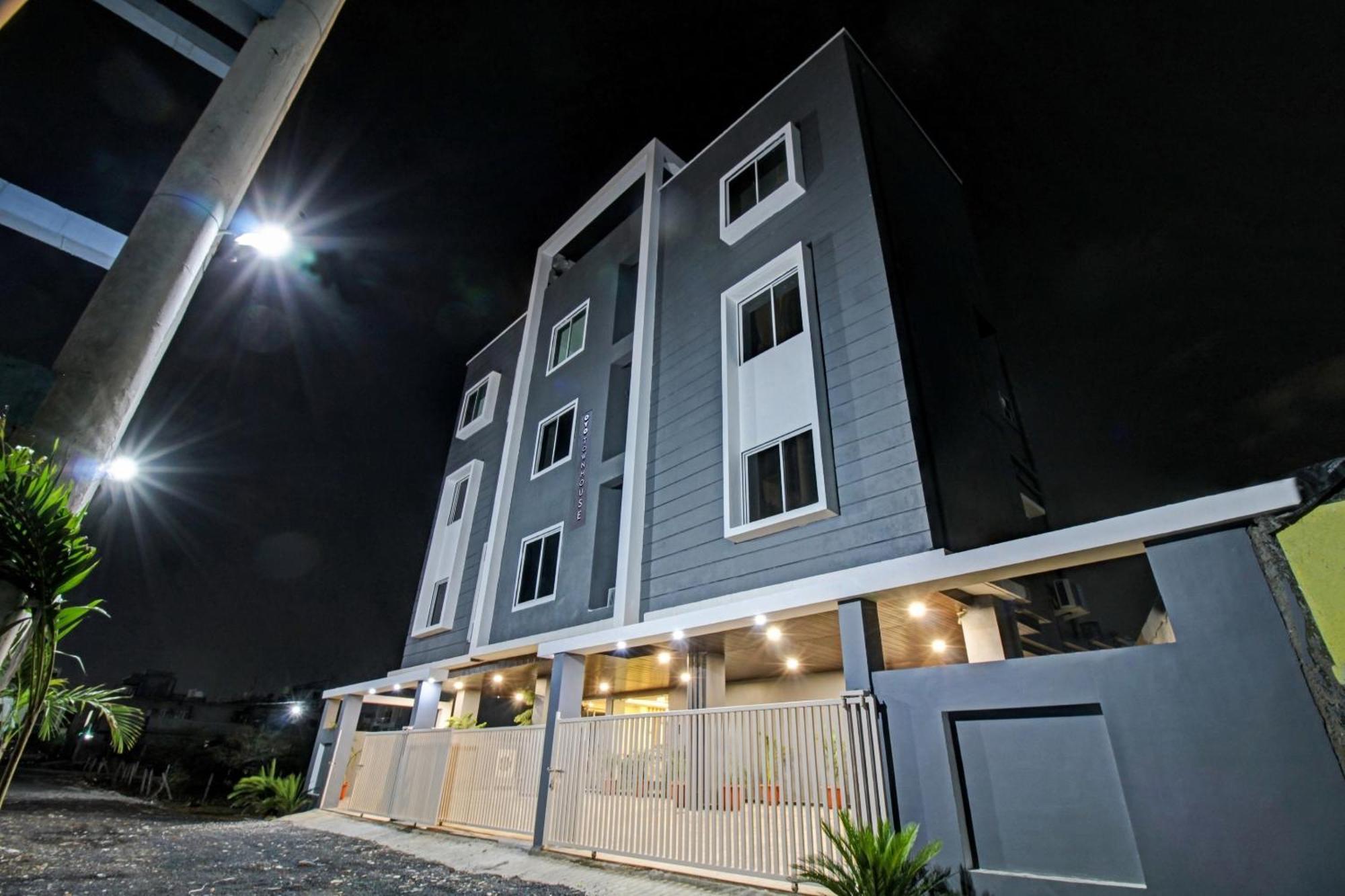 Hotel Townhouse Md Star à Nagpur Extérieur photo