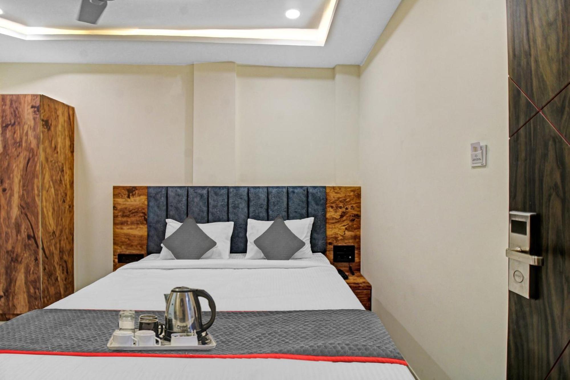 Hotel Townhouse Md Star à Nagpur Extérieur photo