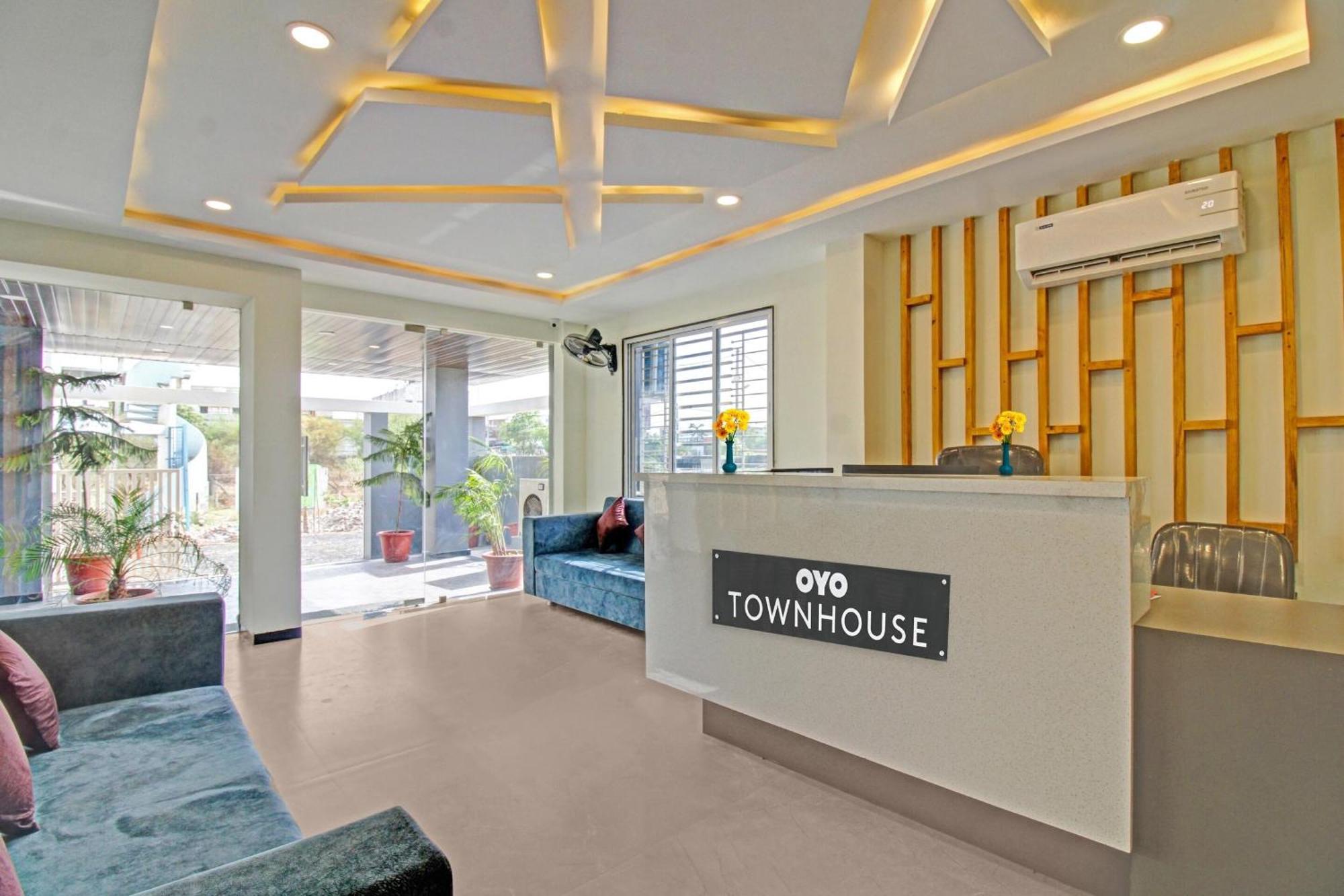Hotel Townhouse Md Star à Nagpur Extérieur photo